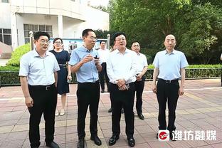 约克：你不能指望现在的霍伊伦挑大梁，他和哈兰德还差得很远